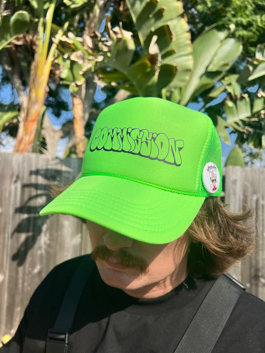 Throw Logo Trucker